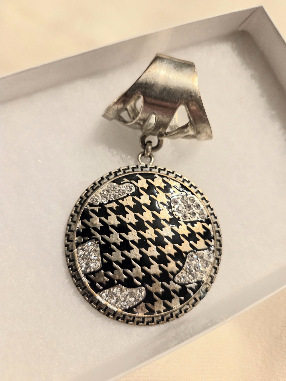 Silver-Tone Houndstooth Crystal Scarf Pendant